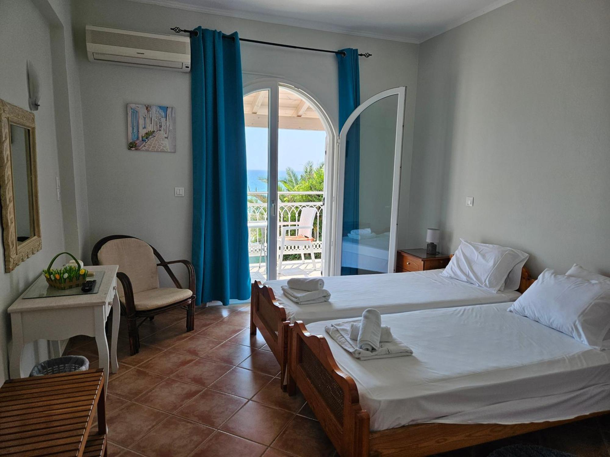 Leta Apartments Agios Georgios  Exterior foto